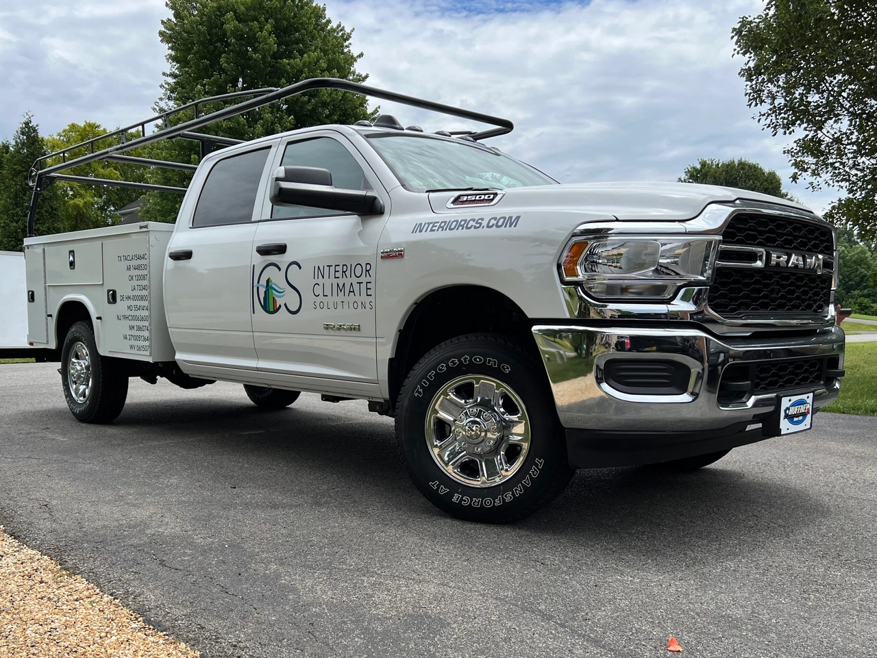 An ICS field service truck